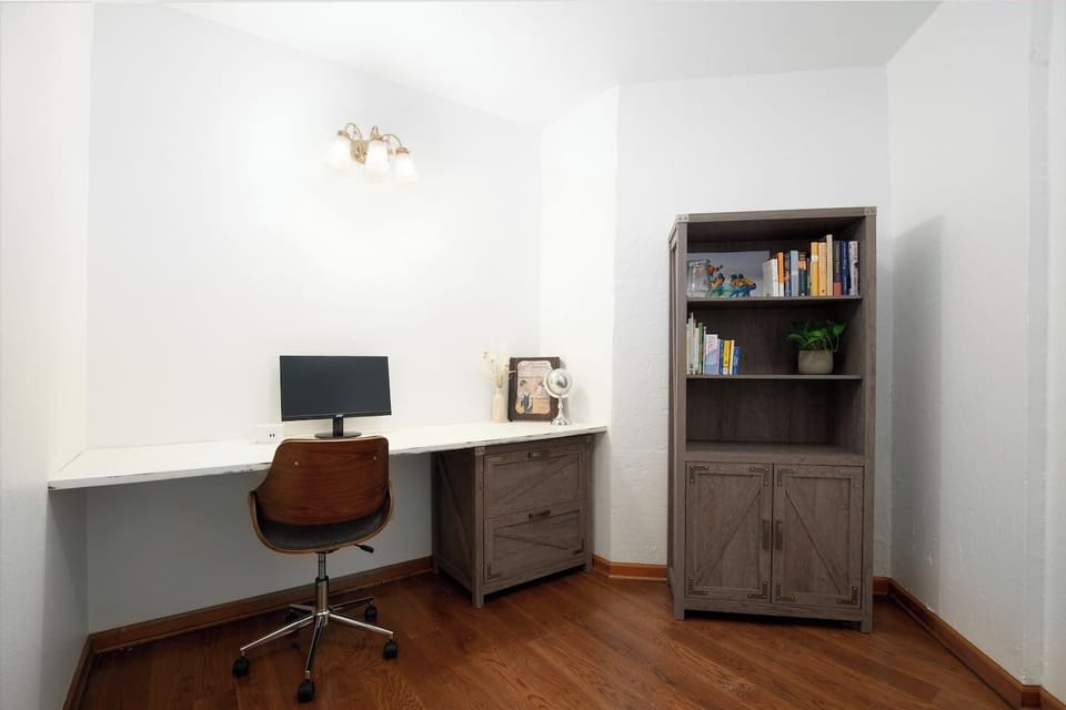 Stay productive with our dedicated workspace - the perfect setting for remote work.