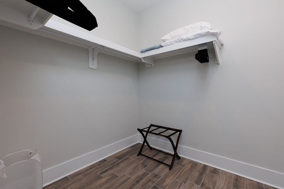 Bedroom Closet