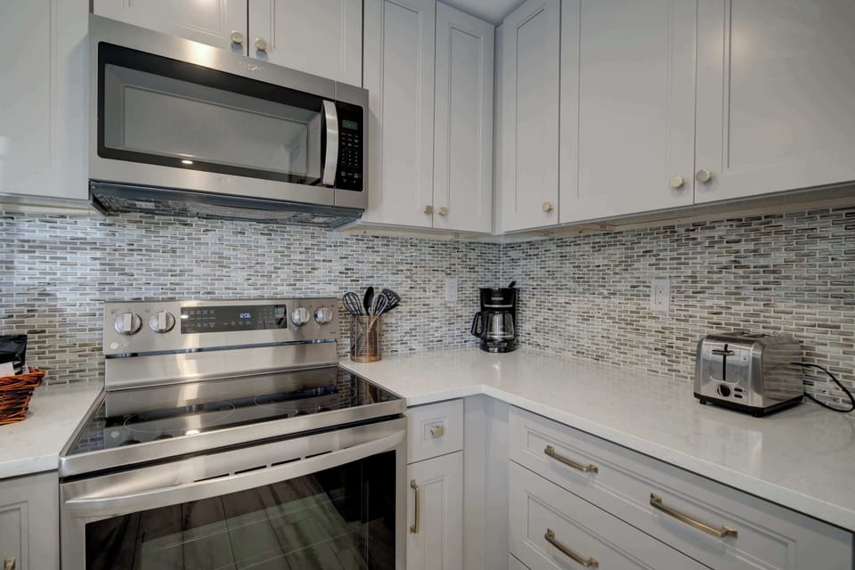 Fully equipped kitchen