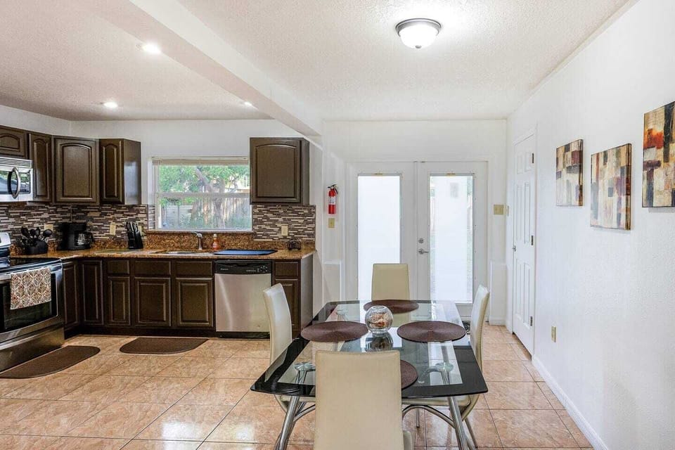 Living room shared with kitchen and dining room