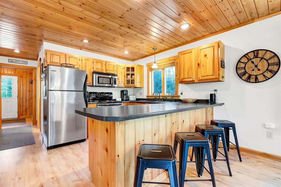 Kitchen with seating for 4
