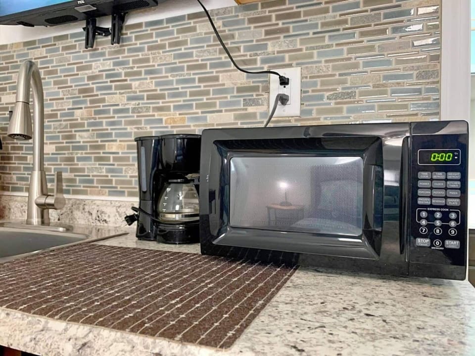 Microwave, coffee maker