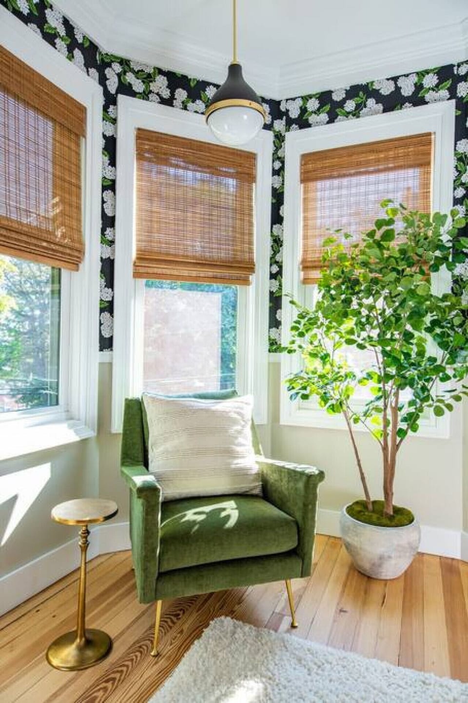 Bedroom 3 reading nook.