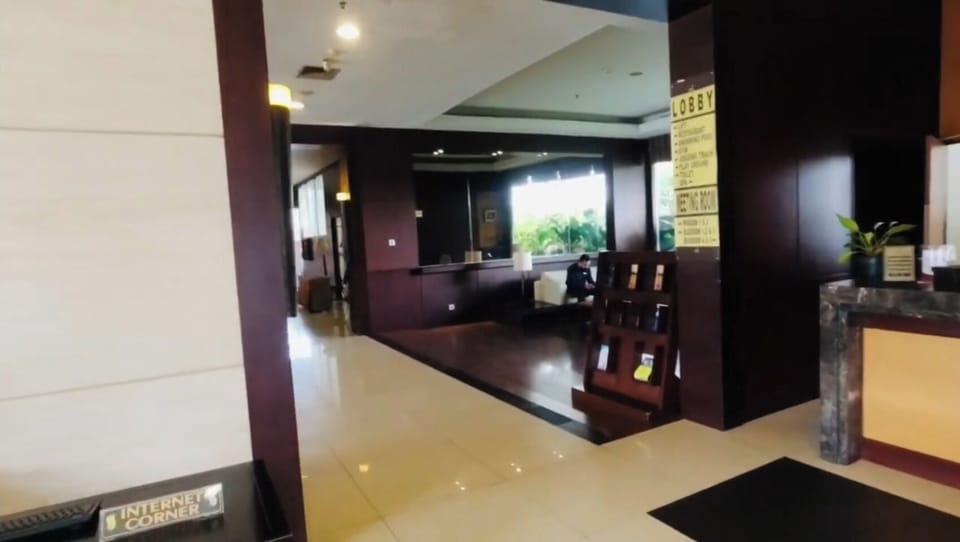 5 minutes to the mall Apartment in South Jakarta City