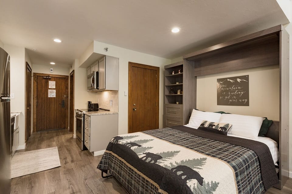 Queen Bed on Main Level