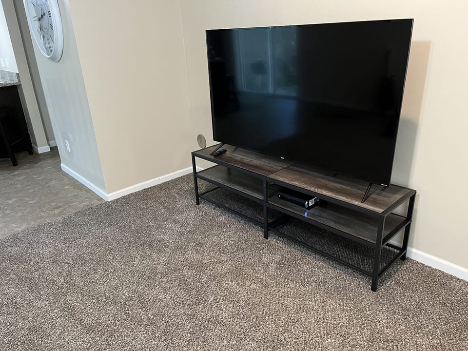 65" smart TV