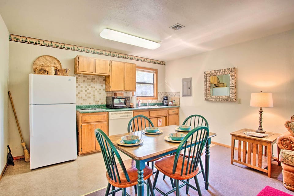 Kitchen | Basic Cooking Essentials Provided
