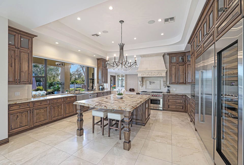 Kitchen with an 8' island