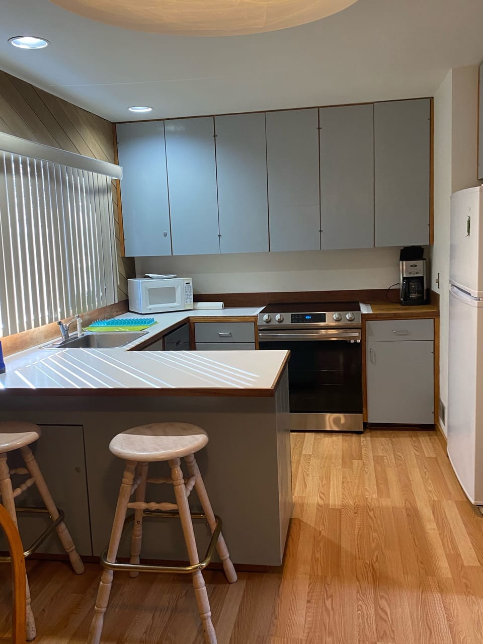 Brand new stove and dishwasher 