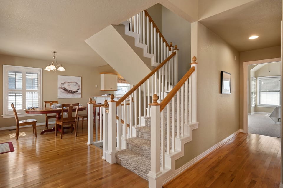 CCHK48: Just Coasting | ML Dining Area & Stairs to Ship's Watch