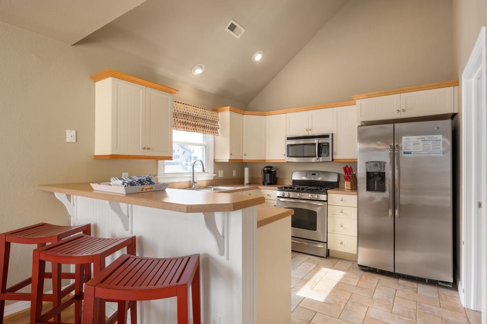 CCHK48: Just Coasting | ML Kitchen Area