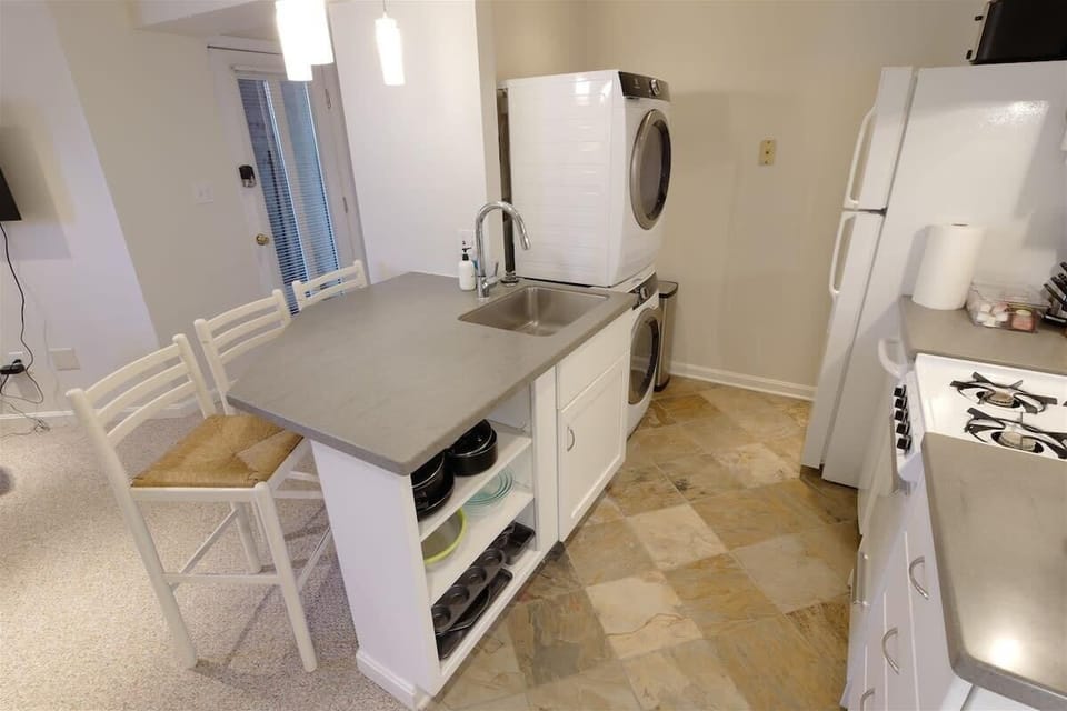 In home laundry available