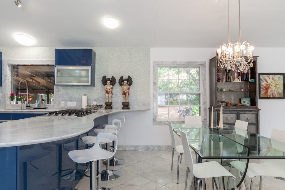 Large kitchen with everything needed to prepare a meal