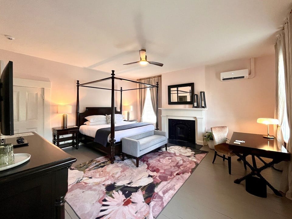 The willis james legacy room1