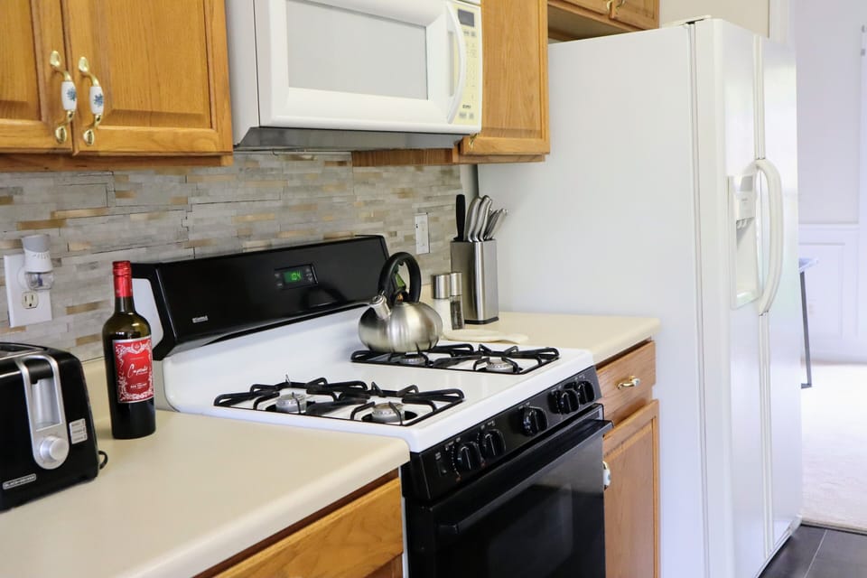 Gas Stove, Toaster, Coffee Maker