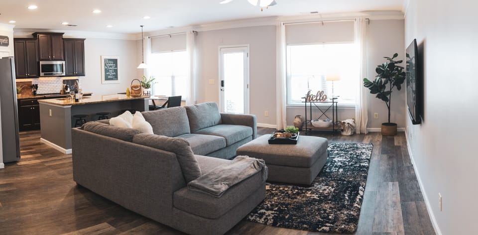 Large Living/Family Room