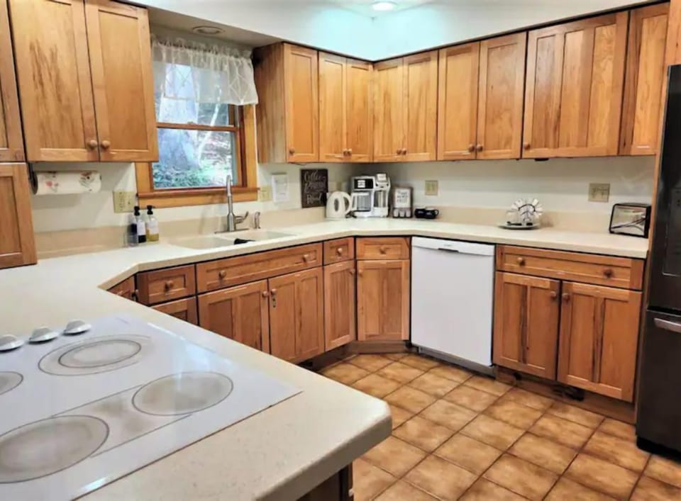Large and well-stocked kitchen