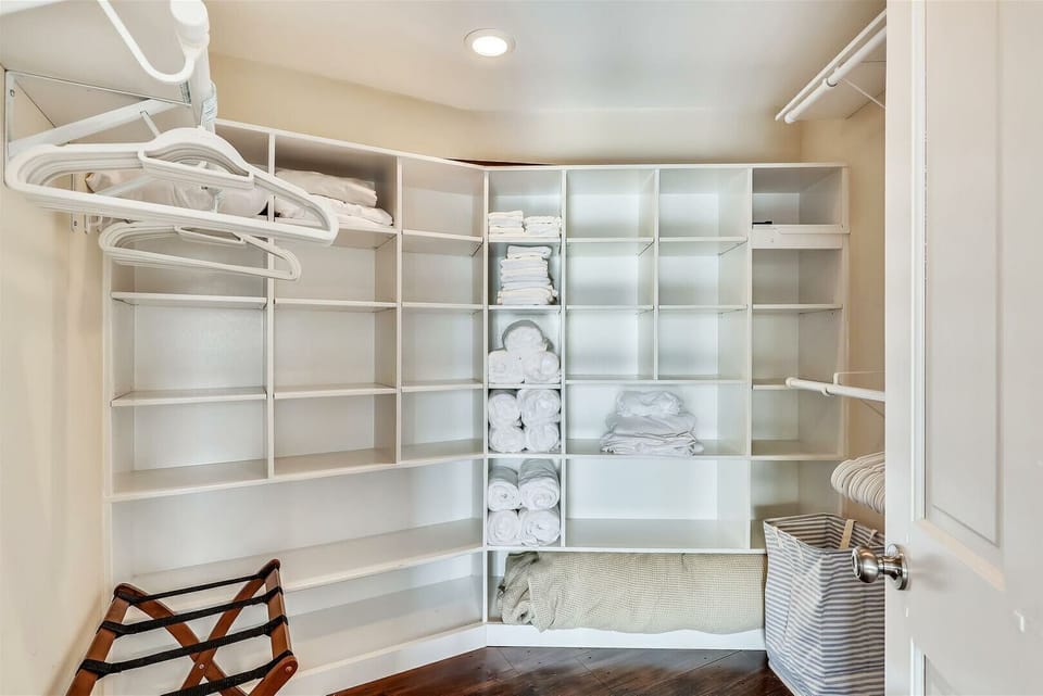 Master Bedroom Closet
