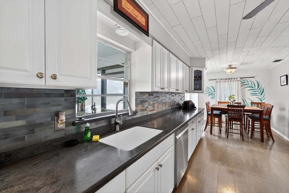 Indoors, Sink, Kitchen, Sink Faucet, Architecture