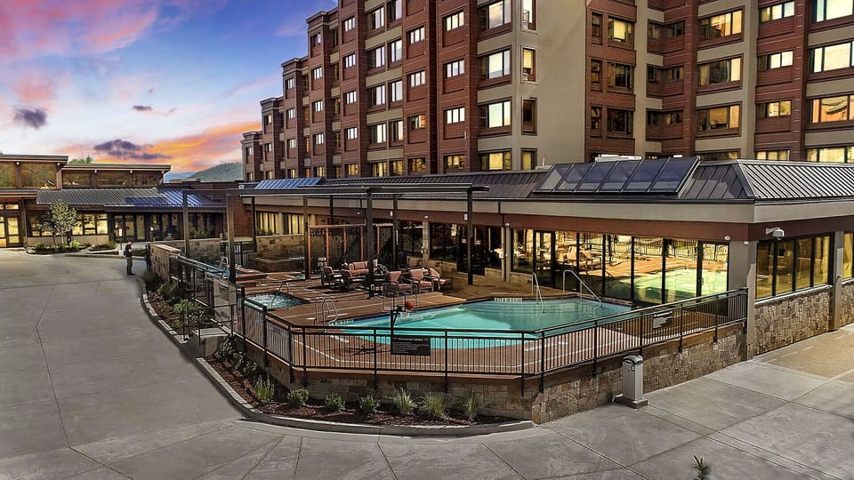 The Amenities at Peak 9 Inn