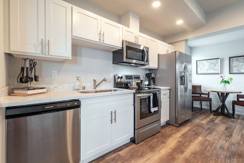 Fully equipped kitchen