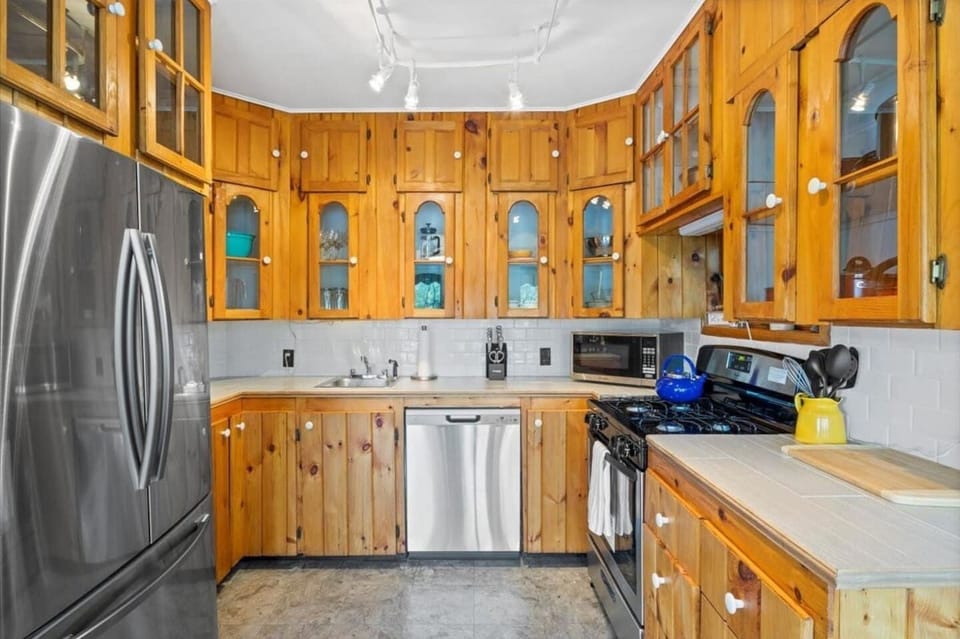 The kitchen is stocked with everything you need to cook a great meal (be sure to bring food and your favorite seasonings)