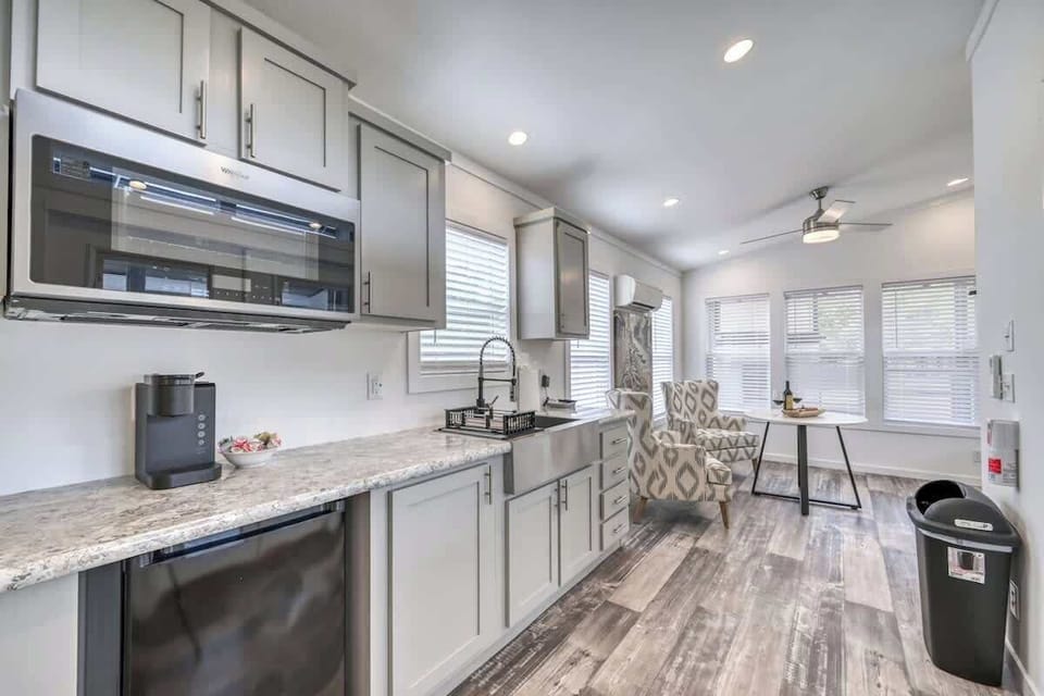 Comfortable sitting area and convenient kitchenette