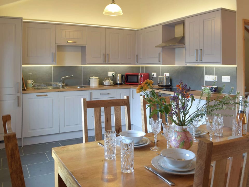 Kitchen/diner | Caws Cottage, Lancych, near Cenarth