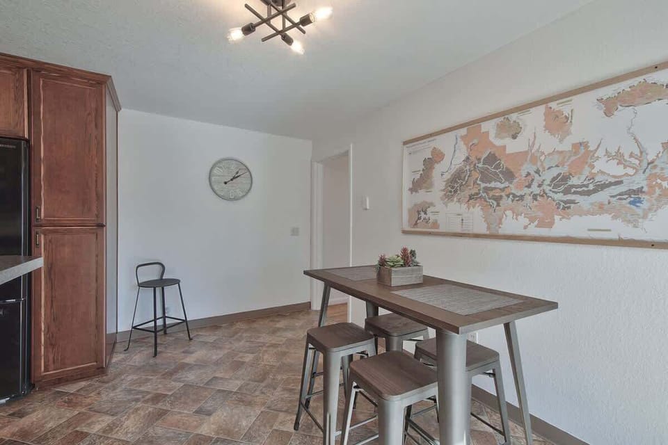 Kitchen Nook