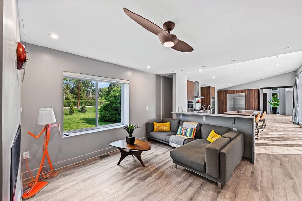 fireplace room near kitchen
