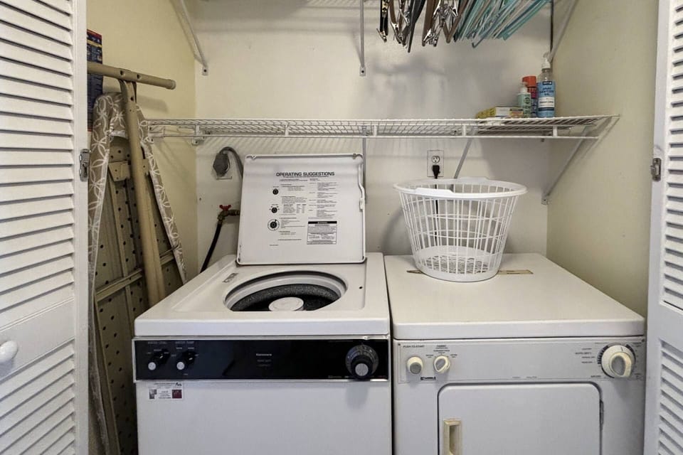 Convenient in-unit Washer/Dryer