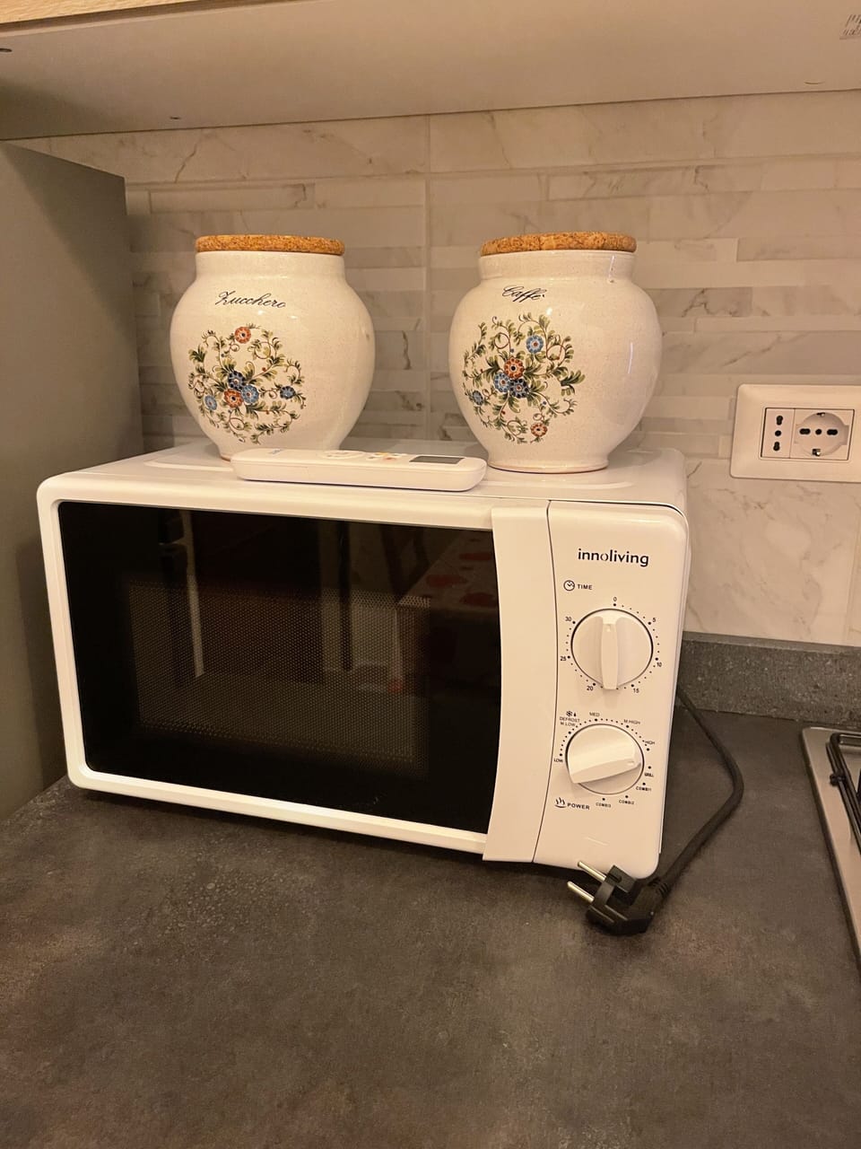 Microwave