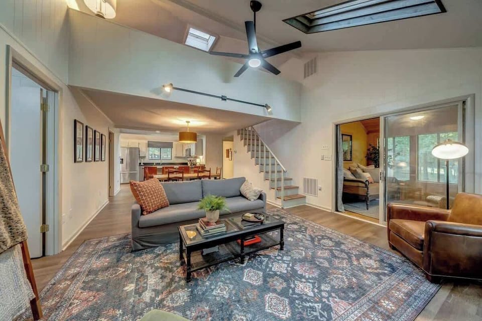 Family room and stairs to the loft!