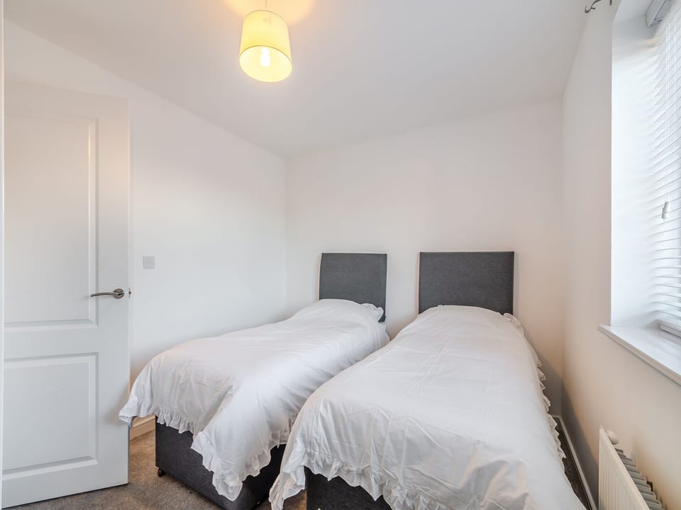 Twin bedroom | Cringle House, Guisborough