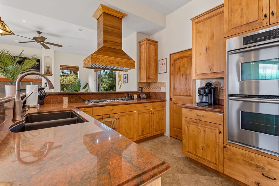 Chef's kitchen is well stocked to cook a delicious meal for you loved ones.