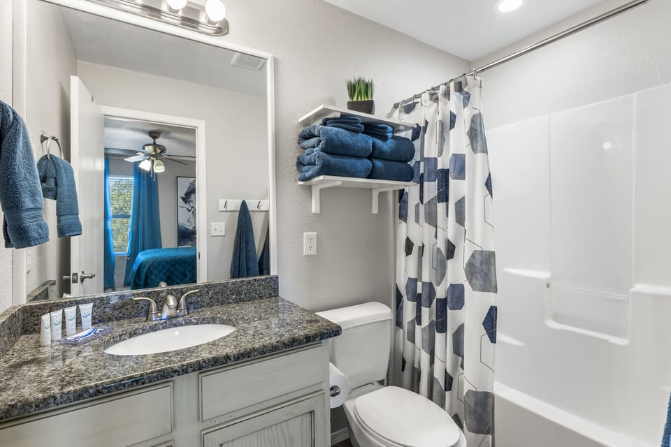 Soak in the bathtub with luxurious bath towels
