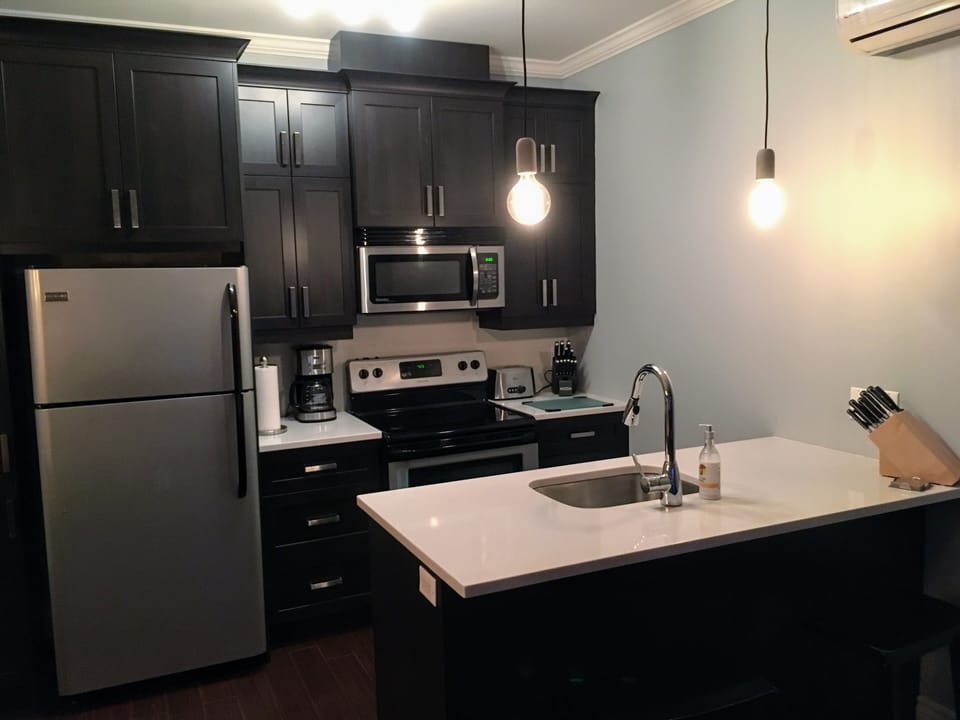 Fully equipped kitchen