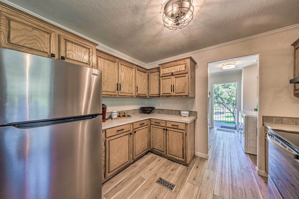 Kitchen | Fully Equipped | Cooking Basics | Coffee Maker | Crockpot