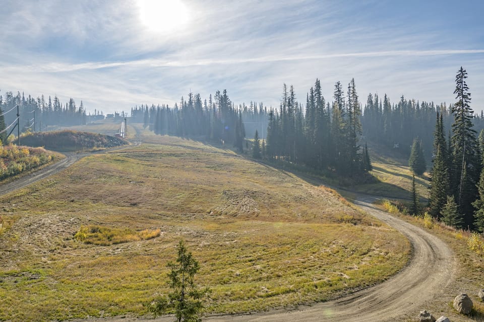 Skiway to Silver Queen Chairlift 