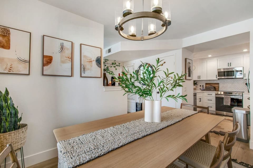 Dining Room | Kitchen Area 