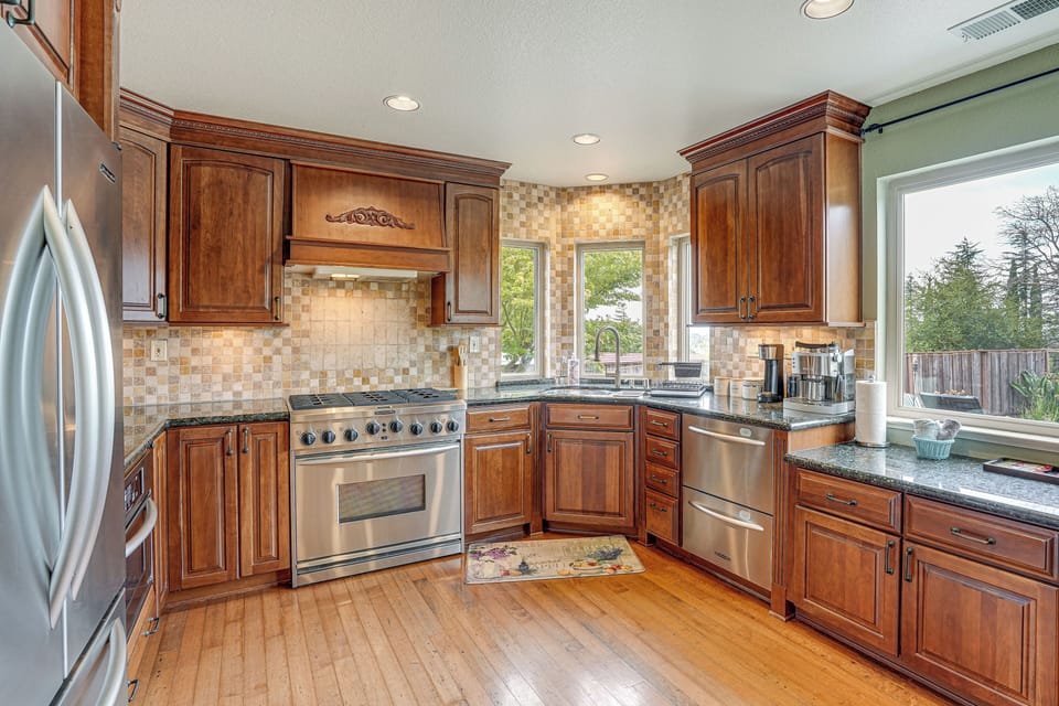 Kitchen | 1st Floor | Toaster