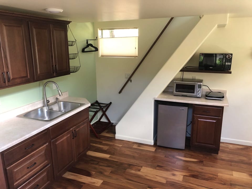 Kitchenette