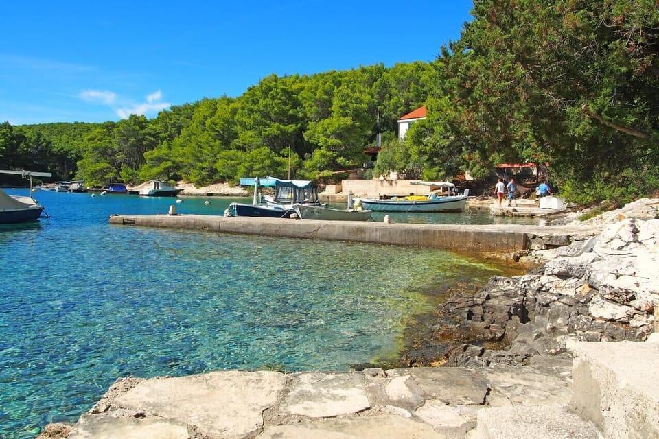 Nearby beaches