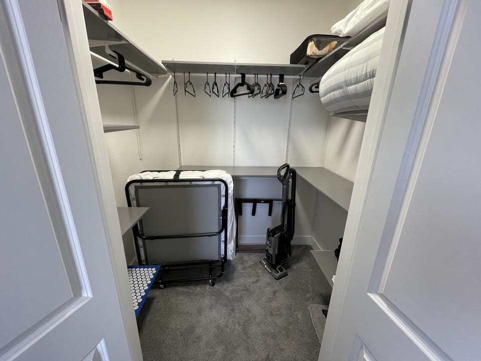 Walk-In closet in bedroom 2