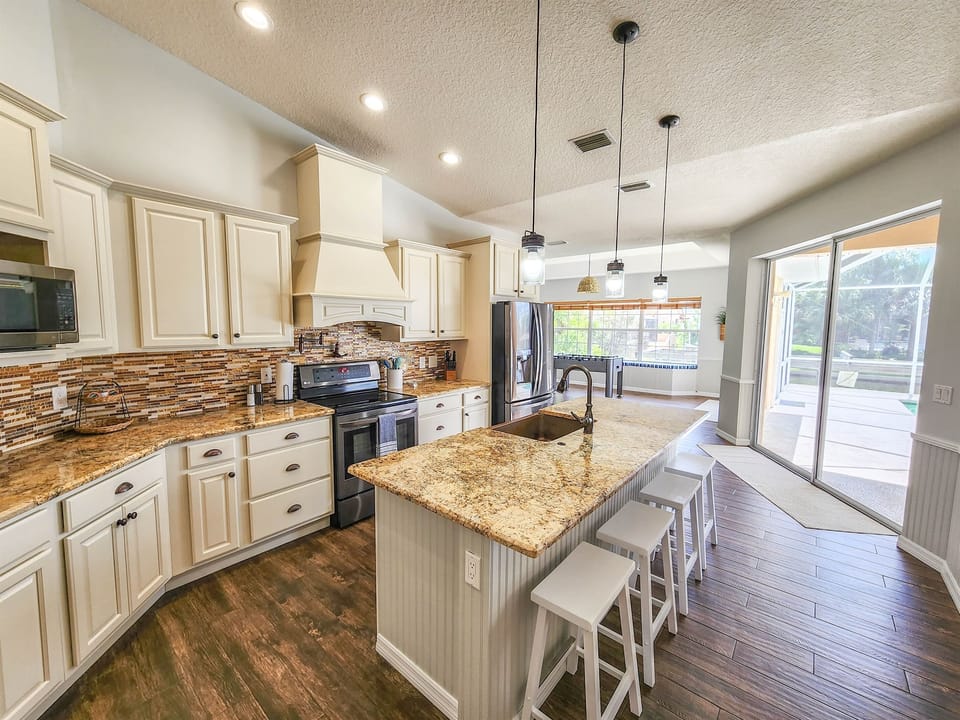 Large kitchen