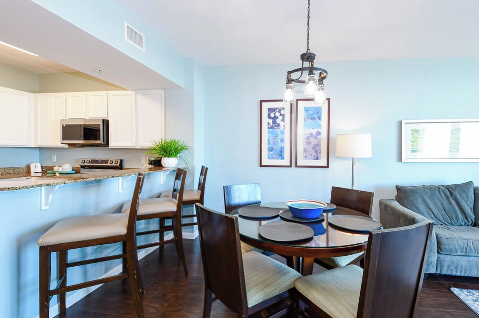The Palms of Destin 1712 - Dining Area