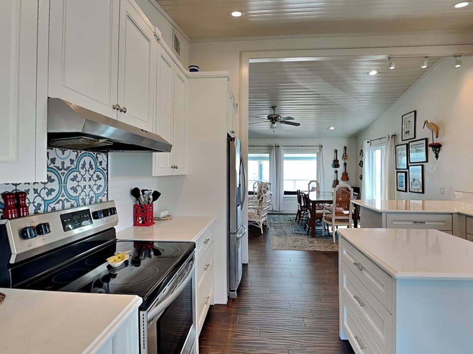 Full Size Kitchen - Second Floor