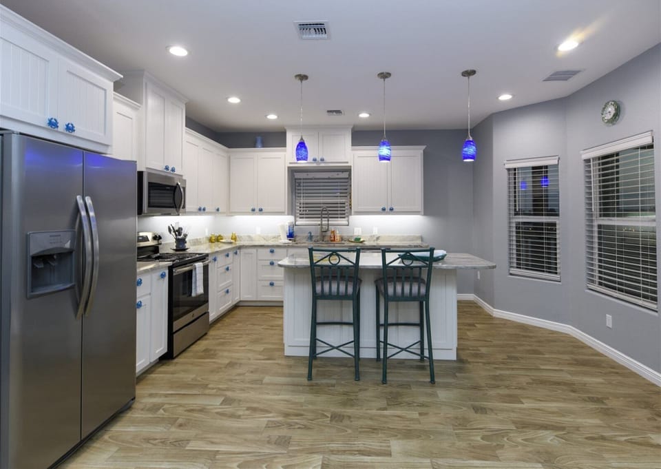 Full Kitchen - Second Floor