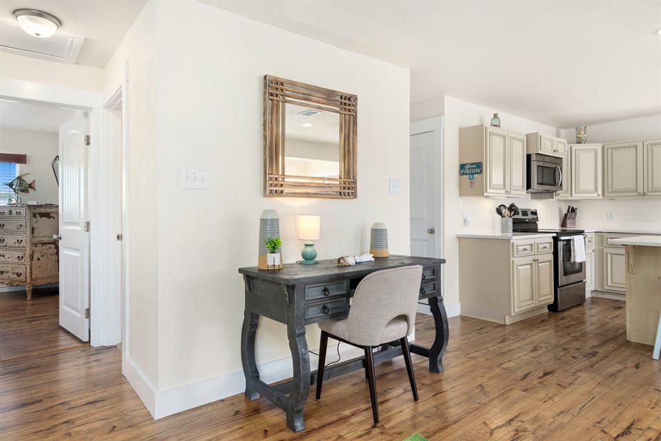 Living Area - Desk - First Floor