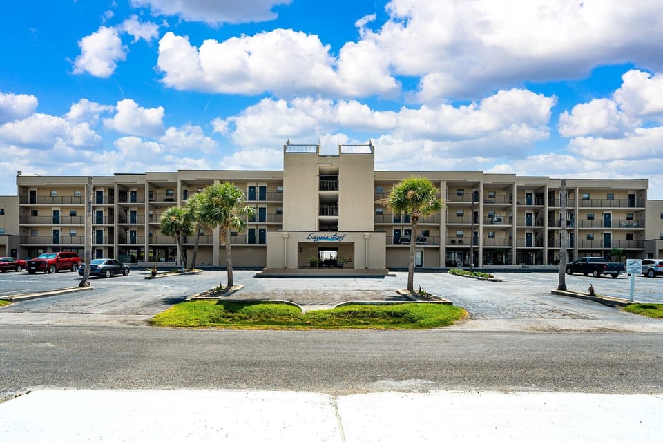 Laguna Reef Front Exterior